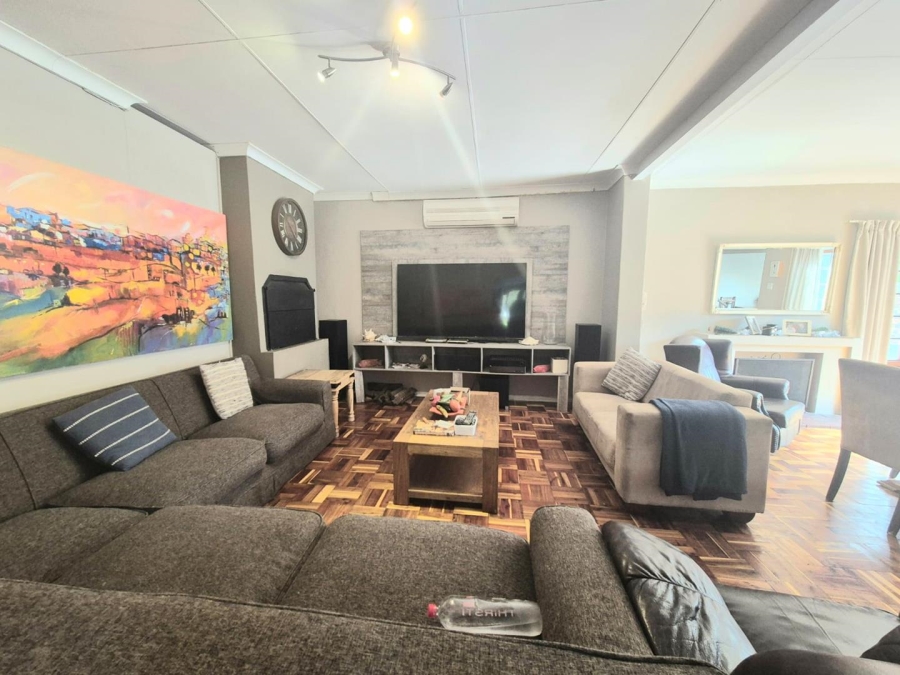 4 Bedroom Property for Sale in Dan Pienaar Free State